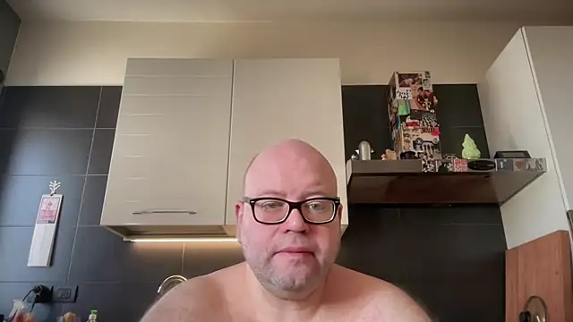 theitalianbear online show from 02/18/26, 09:05