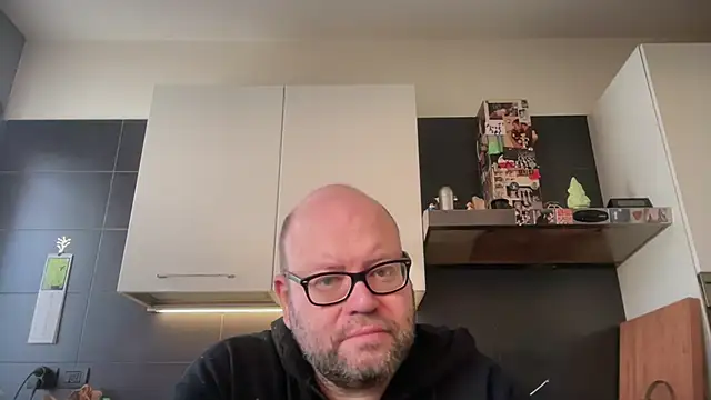 theitalianbear online show from 03/06/26, 07:16