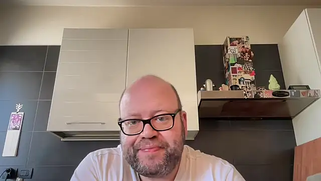 theitalianbear online show from 04/11/26, 09:13