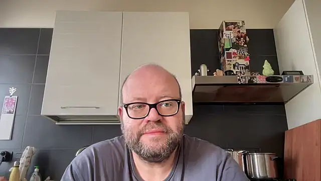 theitalianbear online show from 04/13/26, 07:58