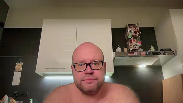 theitalianbear online show from 06/29/26, 01:23