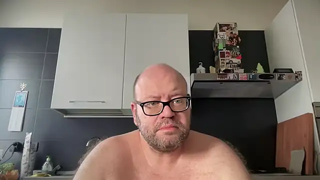 theitalianbear online show from 07/06/26, 05:26