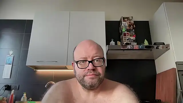 theitalianbear online show from 07/08/26, 05:01