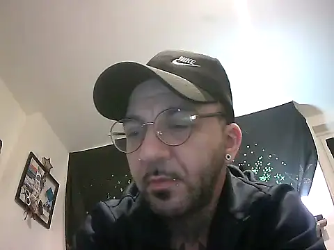 MagicStickBoy online show from 03/25/26, 11:33