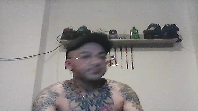 Snapshot of MagicStickBoy chatting on 07/09/26, 09:19 MagicStickBoy online show from 07/09/26, 09:19