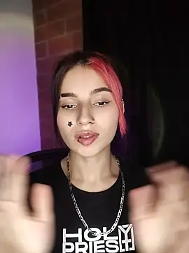 Ale moon online show from 07/28/26, 01:12