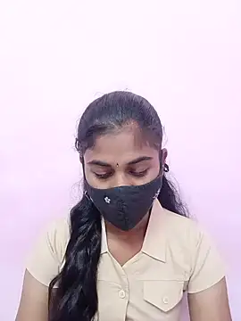 Tamil Keerthanaa online show from 07/30/26, 01:37