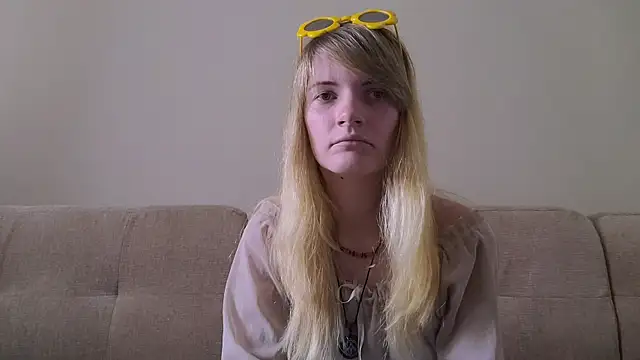 Snapshot of MaricruzBassano chatting on 08/06/26, 12:07 MaricruzBassano online show from 08/06/26, 12:07