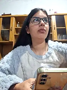 Snapshot of Brilenn chatting on 08/02/26, 04:55 Brilenn online show from 08/02/26, 04:55