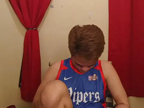 Snapshot of mike_jm chatting on 11/20/25, 10:48 mike jm online show from 11/20/25, 10:48