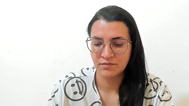 MARILYN GARCIA online show from 11/12/25, 03:23