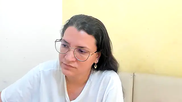 MARILYN GARCIA online show from 04/11/26, 04:33