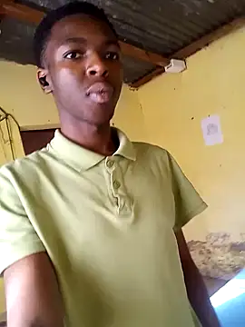 Snapshot of TM_Ntetha chatting on 08/06/26, 01:13 TM Ntetha online show from 08/06/26, 01:13