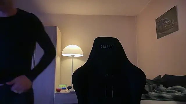 slaveboy2016xh online show from 10/19/25, 02:12