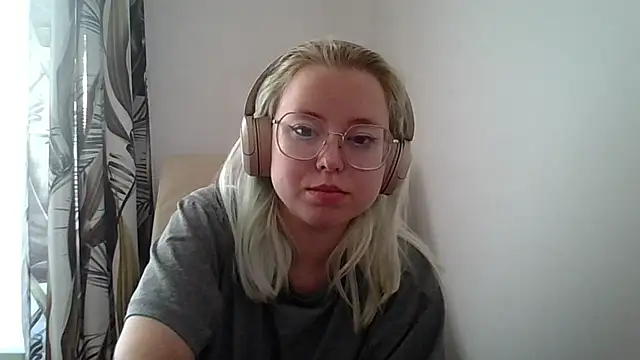 Snapshot of MaddieTeen chatting on 08/07/26, 05:26 MaddieTeen online show from 08/07/26, 05:26