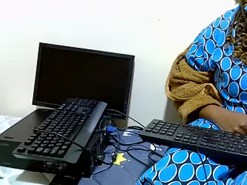 creamy val online show from 08/07/26, 04:09