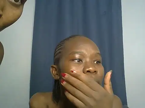 Snapshot of dollface_diva01 chatting on 08/09/26, 08:25 dollface diva01 online show from 08/09/26, 08:25
