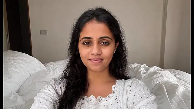 Snapshot of Mrunal_276 chatting on 08/09/26, 08:47 Mrunal 276 online show from 08/09/26, 08:47