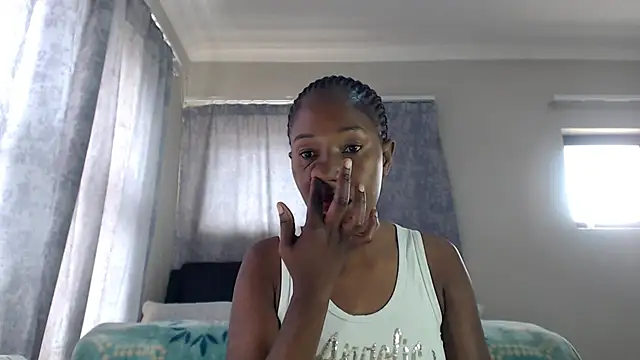 Snapshot of leanna23 chatting on 11/03/25, 08:48 leanna23 online show from 11/03/25, 08:48