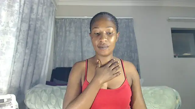 Snapshot of leanna23 chatting on 12/01/25, 11:54 leanna23 online show from 12/01/25, 11:54