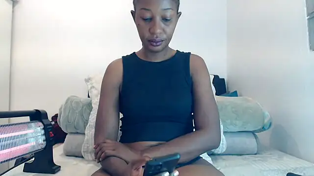 leanna23 online show from 06/10/26, 01:28