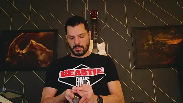 ChrisKox online show from 02/07/25, 06:24