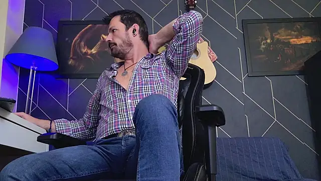 ChrisKox online show from 11/24/25, 05:01