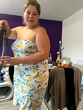 BootyLola online show from 11/10/25, 09:08