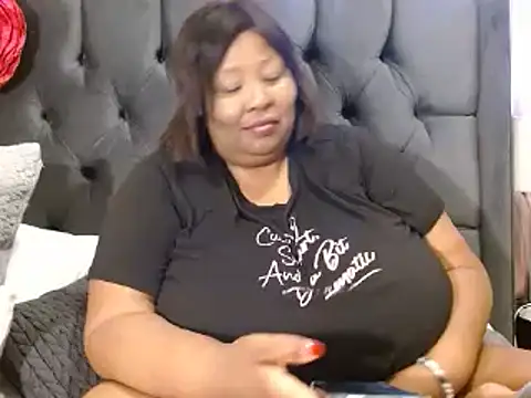 Snapshot of nancy111 chatting on 03/01/25, 02:44 nancy111 online show from 03/01/25, 02:44