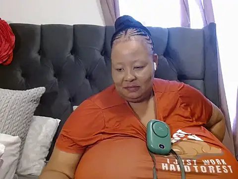 Snapshot of nancy111 chatting on 03/12/25, 10:16 nancy111 online show from 03/12/25, 10:16