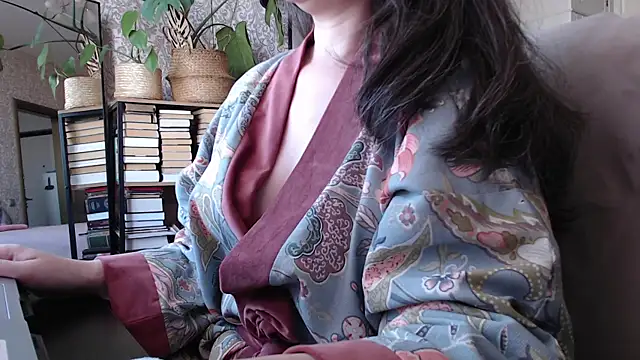 Koreanowner online show from 09/25/25, 06:06