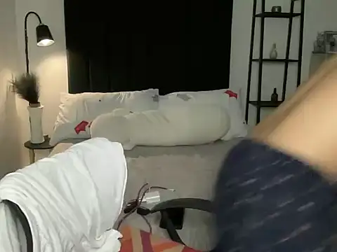 your bianca69 online show from 02/12/25, 01:52