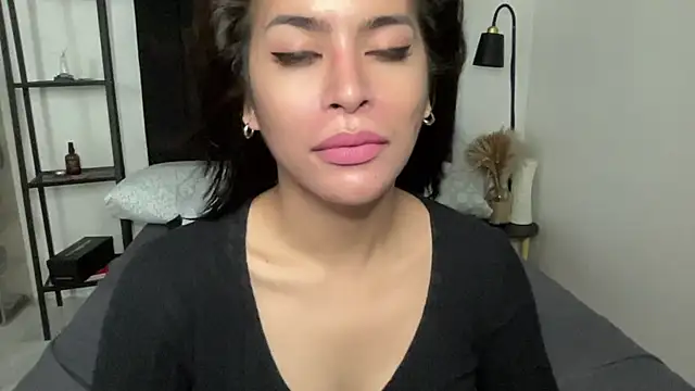 your bianca69 online show from 07/08/26, 12:15