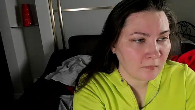 Snapshot of MarySwon chatting on 12/26/24, 10:09 MarySwon online show from 12/26/24, 10:09