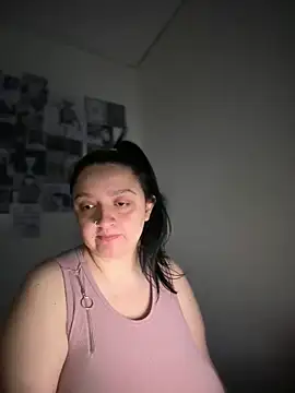 aliceayres797 online show from 04/26/26, 03:04