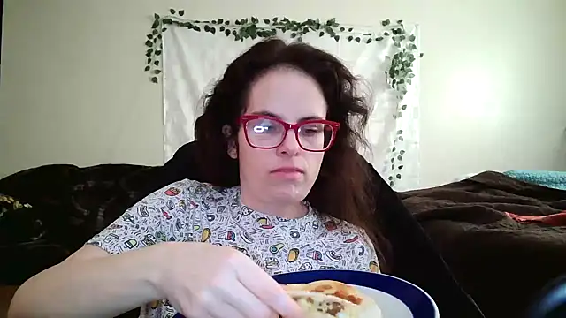 JessaBella online show from 10/16/25, 03:13