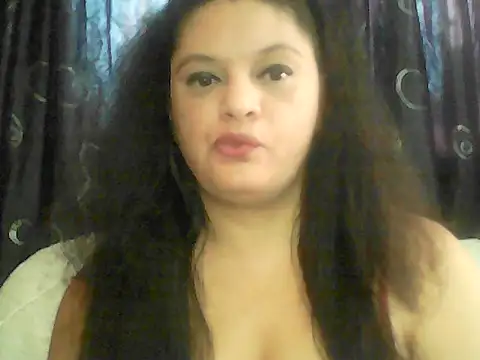 Snapshot of sweetnessangel chatting on 03/10/25, 07:32 sweetnessangel online show from 03/10/25, 07:32