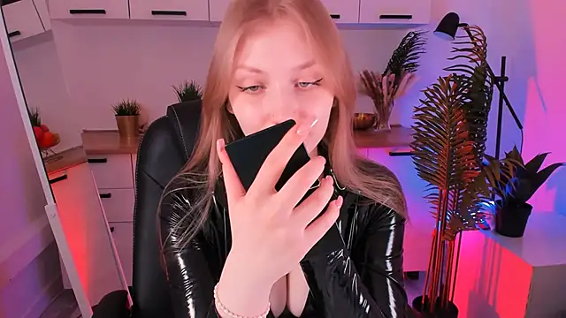 DakotaMabs online show from 03/26/26, 07:58