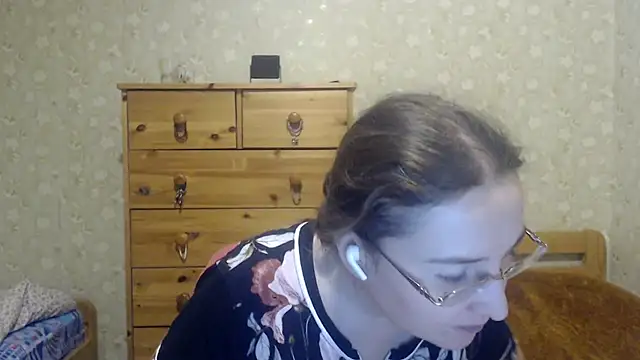 Snapshot of Smart_Rose chatting on 01/26/25, 05:34 Smart Rose online show from 01/26/25, 05:34
