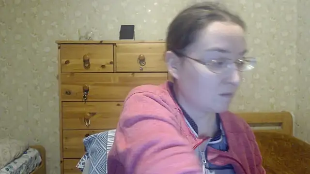 Snapshot of Smart_Rose chatting on 01/30/25, 05:28 Smart Rose online show from 01/30/25, 05:28