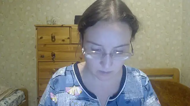 Snapshot of Smart_Rose chatting on 02/02/25, 02:48 Smart Rose online show from 02/02/25, 02:48