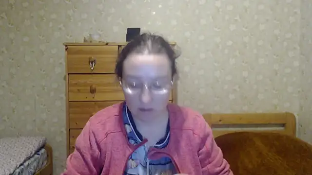 Snapshot of Smart_Rose chatting on 03/13/25, 03:39 Smart Rose online show from 03/13/25, 03:39