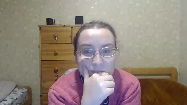 Snapshot of Smart_Rose chatting on 03/14/25, 06:07 Smart Rose online show from 03/14/25, 06:07