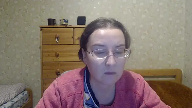 Snapshot of Smart_Rose chatting on 03/14/25, 10:16 Smart Rose online show from 03/14/25, 10:16