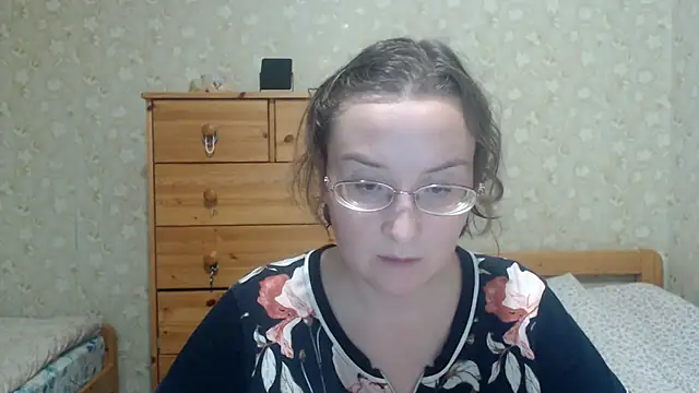 Snapshot of Smart_Rose chatting on 10/01/25, 02:45 Smart Rose online show from 10/01/25, 02:45