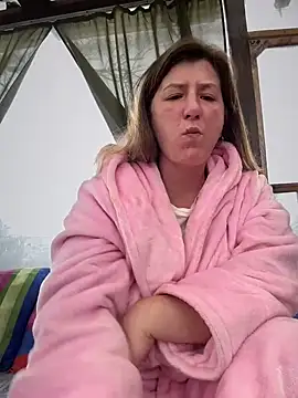 Snapshot of Natali_UA chatting on 03/15/25, 06:03 Natali UA online show from 03/15/25, 06:03