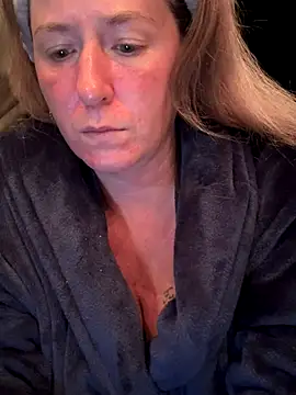 Snapshot of Natali_UA chatting on 09/26/25, 05:28 Natali UA online show from 09/26/25, 05:28