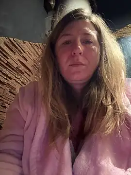 Snapshot of Natali_UA chatting on 11/08/25, 06:02 Natali UA online show from 11/08/25, 06:02