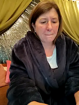 Snapshot of Natali_UA chatting on 11/27/25, 07:05 Natali UA online show from 11/27/25, 07:05