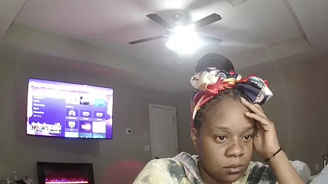Beautifulkash online show from 04/14/26, 04:29